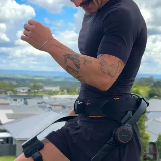 This isn’t something that replaces training or effort...

I’ve just tested the Hypershell X Ultra
I exoskeleton and wanted to share some first thoughts.

For me, it fits really well into recovery days