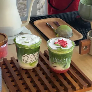 turns out pilates, matcha, and functional gummies really are all we need for the perfect galentine’s day 💌 

@homebody__studios + @morimatcha_ we ♥️ you!!!