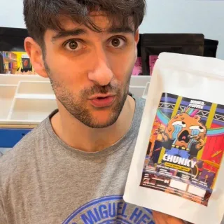 ¿Será como la primera vez? 🙄

Dicen que las segundas partes nunca fueron buenas pero vamos a intentarlo 🔜

Este jueves a las 20:00h Chunky vuelve a estar disponible en la web ‼️🍪

¿Qué haríais vosotro