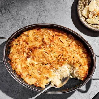 If potatoes au gratin is on the table, everything else is just supporting cast.

This is the kind of side dish that steals the whole Easter show. 🥔