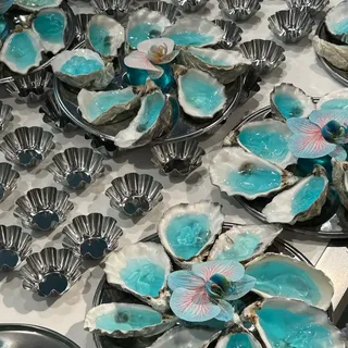 Jellies, reimagined for the Peachy Den Soho Flagship Store opening, and colour-matched to the new interiors, by genius @lilasteinkampf 🩵