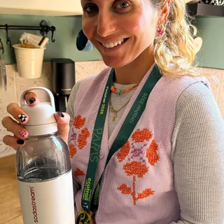 Les gobelets jetables sur les courses, c’est fini❌ !
Bon… en trail, ça fait déjà un moment qu’on a pris le pli lol👀🏃🏼‍♀️
Et certaines courses vont encore plus loin. @ecotrailparis , par exemple, suppr