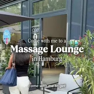 Anzeige | Hailey bieber smoothies and massages in hamburg?? ⭐️ @naipoofficial 

#hamburg #hamburgtipps #hamburgspots #hamburgtipp #geheimtipphamburg #hamburgtodo #hamburgguide #massage #selfcare #expl