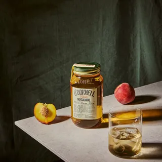 Your next cocktail should have some peach in it! 🍑
How would you mix it? 
Write it down in the comments 👇

#peach #cocktail #drinks