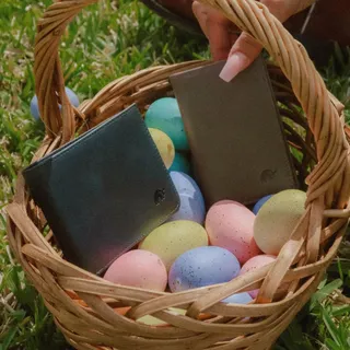 this year’s egg hunt seemed to have the best surprises!! don’t forget to get yourself a nav wallet for 40% before it’s over - have a blessed Easter 🤍🤠⭐️