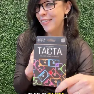 In Tacta, you'll need to flip, twist, and turn your cards to cover your opponent's shapes. This sneakily strategic card game packs six unique game modes into one small box 🤯

#boardgames #tacta #cardg