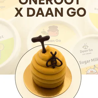 We’ve teamed up with the incredible @daangocakelab, the playful and innovative bakery by @bakersiu (MasterChef Canada winner Christopher Siu), to bring you two dreamy desserts made with our very own e