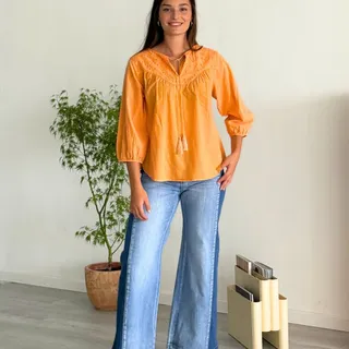 Descubre las nuevas colecciones de primavera en www.october.es