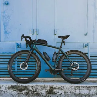 We’re liking @johnvendjinkel’s industrial vibes〰️ 

#KMCChain #KMC #bikes #Bicycles #cycling