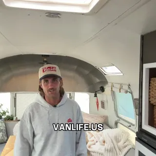 Meet Ella. 🚐✨
A fully renovated 1977 you-know-what — and yes, we made him try to get through the whole tour without saying the name. 😅
Inside you'll find a complete kitchen with a brand-new stove, but