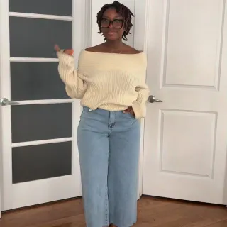 Crisp wind is the perfect cropped wide leg🤍