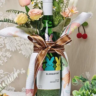 Use the Auto 2 Heat Press to sublimate an Easter design onto a towel, then wrap the towel around a wine bottle to create an adorable bunny shape 🐰🍷
🔗Link in Bio
#HTVRONT #MadeWithHTVRONT #HTVRONTEaste