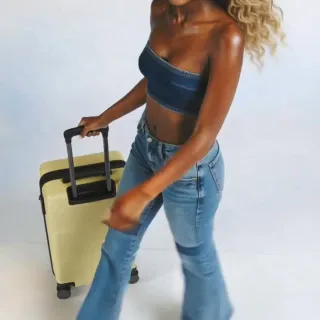Spring travels just got brighter.

Shop yours today.

#carryon #spring #luggage #travel