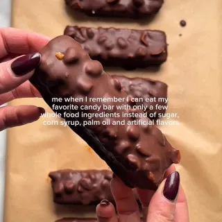 The only downside? You have to make it yourself. Worth it? 100%. 

You still get the chocolate, the caramel, the crunch.. just without all the extra stuff you didn’t actually sign up for. No weird oil
