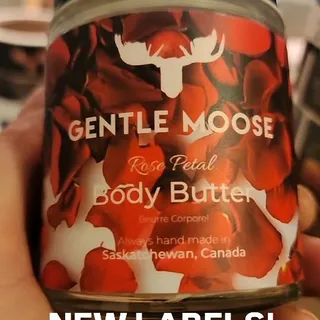 "Lookin' good William." "Feeling good Billy Ray."
Name that movie. (Without typing it into Google)

#newlabels #bodybutter #naturalskincare #madeinsaskatchewan #summitlabels
