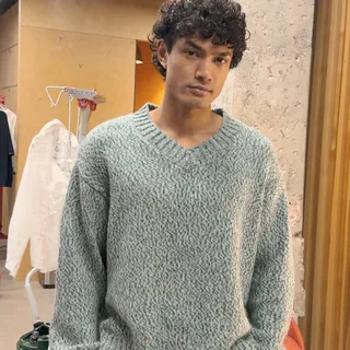 The Yuri Knit: a statement in texture and weight.

Discover the full SS26 collection.