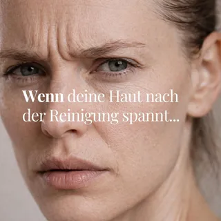 Spannt deine Haut nach der Reinigung? Dann ist das kein “normaler Zustand”, sondern ein Zeichen, dass deine Hautbarriere Unterstützung braucht.
Zu aggressive Reinigung entzieht deiner Haut wichtige Li
