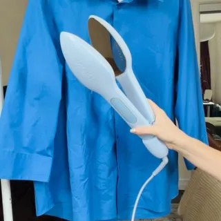 An iron for the millennial girlies who were obsessed with The Hills 🙂‍↕️