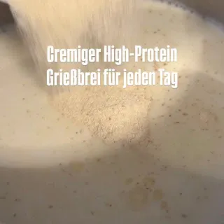 Cremiger High Protein Grießbrei für jeden Tag ✨
Schnell gemacht, super sättigend und perfekt als proteinreiches Frühstück oder süßer Snack.

Zutaten für 1 Portion:
250 ml Milch (fettarm)
25 g Dinkelgr