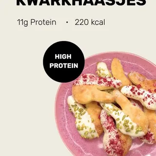 🐰 Gezonde kwarkhaasjes ZONDER suiker (onder de 300 kcal!)
Pasen, maar dan healthy ✨ Deze haasjes zijn luchtig, eiwitrijk en superlekker 💛

Ingrediënten (voor ca. 2 bakplaten haasjes):
• 250 g magere k