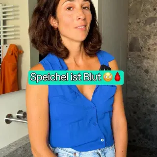 Speichel ist gefiltertes Blut 😮
Wusstest du das über deinen Speichel? 🤔💦