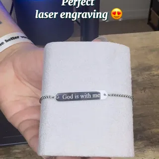 Metal Necklace and Bracelet Package from @laserpecker 

I finally found a pack that has it all! 😍

Laser engraving is perfect, ideal for gifting to a loved one! ❤️ 

Order to DM 💌 or WhatsApp 321.370.
