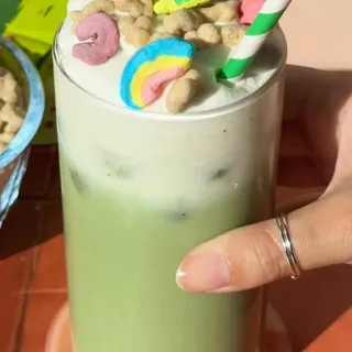 Okay fine, did we make up the whole good luck & bad luck thing? Maybe… 👀 BUT it’s for your own good because this recipe is everything 😍 (and you’ll want to save this post and try it asap!) 👇

🌈🍀 LUCKY