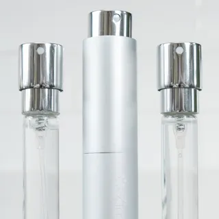Zima Fresh is a discreet xylitol-based spray that freshens breath and keeps you feeling confident, with swappable cartridges for when you run out 🍃