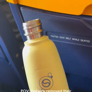 bottles built for bubbles.. even at 30,000ft 🫡 ✈️ 

Shop Sodastream fizz & go bottles - turn tap water into fizzy drinks and take them anywhere! 

#Sodastream #waterbottle #sustainable #travelhacks #t