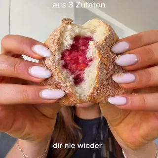 gefüllte PROTEIN KRAPFEN

anzeige | Der Cosori Iconic Airfryer aus Edelstahl ist mit PFAS-freier Keramikbeschichtung und hat 6 Kochfunktionen!! Wenn du beim Onlinekauf vom Cosori Iconic Airfryer den C