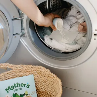 The finishing touch ✨ ⁠
Add our Scent Beads as the final step for long lasting freshness!⁠
⁠
#mothersearth #scentbeads #laundryroutine #ecoliving #sustainablehome #protectwhatmatters