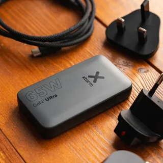 NEW! Fast Travel Charger Kit 🌍
 
Power up anywhere you go. 

With interchangeable plugs and a compact design, you're always ready to go. 🔌 
Comes with a travel case to keep everything organised. #Trav
