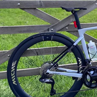 🖤🩶🖤🩶🖤🩶🖤🩶🖤🛸🛸🛸 @wiliertriestina @miche_components @kmcchain @chickencyclekit @prologo.official #wiliertriestina #miche #kmcchain #prologo #carbonbike