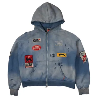 Joy, Washed Blue

-20.4oz heavyweight cotton hoodie. 
-Embroidered logo on the left chest. 
-Patchwork details throughout. 
-Slightly washed finish.
-Ribbed cuffs and hem. 
-Unisex. 
-100% cotton.
-Si