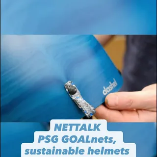 NETTALK

Wir bewegen uns gerade zwischen zwei Welten, die auf den ersten Blick nichts miteinander zu tun haben und am Ende doch dieselbe Geschichte erzählen. Gemeinsam mit @dashelcyclehelmets entwicke