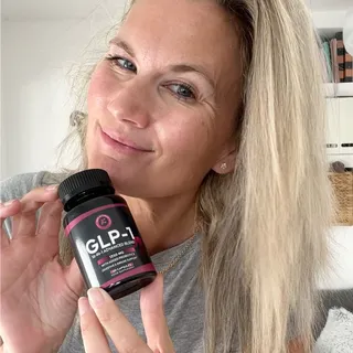 💚✨ Feel more balanced, one capsule at a time.
Our GLP-inspired capsules are crafted to support steadier routines, mindful habits, and a daily wellness boost that helps you feel in control in the most 