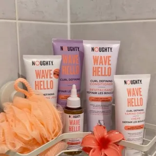 We’ve made finding your haircare easier💜

Hydrated curls, smoother texture, calmer frizz…Wave Hello brings the good‑hair energy to every soak🩷✨

#noughtyhairproducts #curlyhair