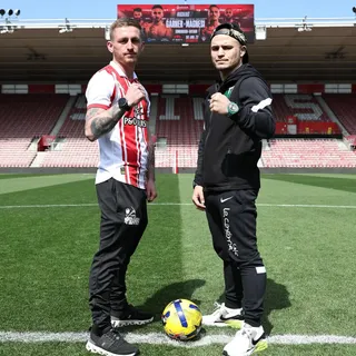 Today’s press conference on the south coast, wrapped up 📸👊

Presale now LIVE - General sale opens this Friday 🎟️

#GarnerMagnesi | June 20 | @stmarys_stadium, Southampton | Live on @daznboxing