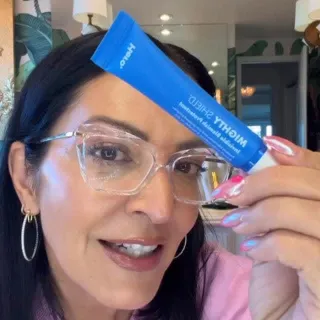 Skin prep that actually keeps up.

Rea Ann’s trick: start with Mighty Shield to calm + protect, then go in with your base and use your Beautyblender to press everything seamlessly into the skin. It’s 