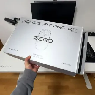 This is the ATK Zero Mouse, a new drop from @atk_gear , and for just 100$ this mouse is insaneee. (Even getting a Mousepad). Link in bio, code ,Ludi“ to save some money too. #atk #zero #gamingmouse #p